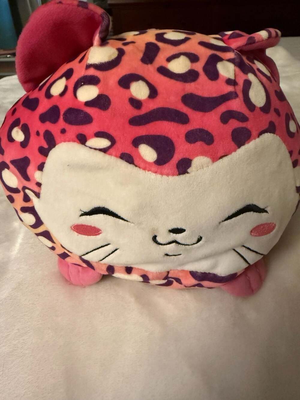 Pikmi Pops Jumbo Plush Tweezle Cat Stretchy Scented Stuffed Animal Doll Toy